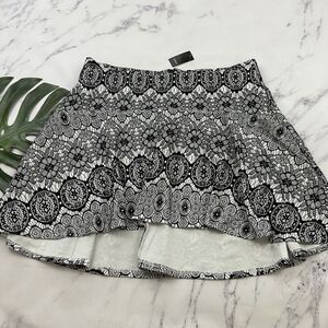 Torrid Bonded Lace Flounce Mini Skirt Plus Size 3x New Black White A-Line Short